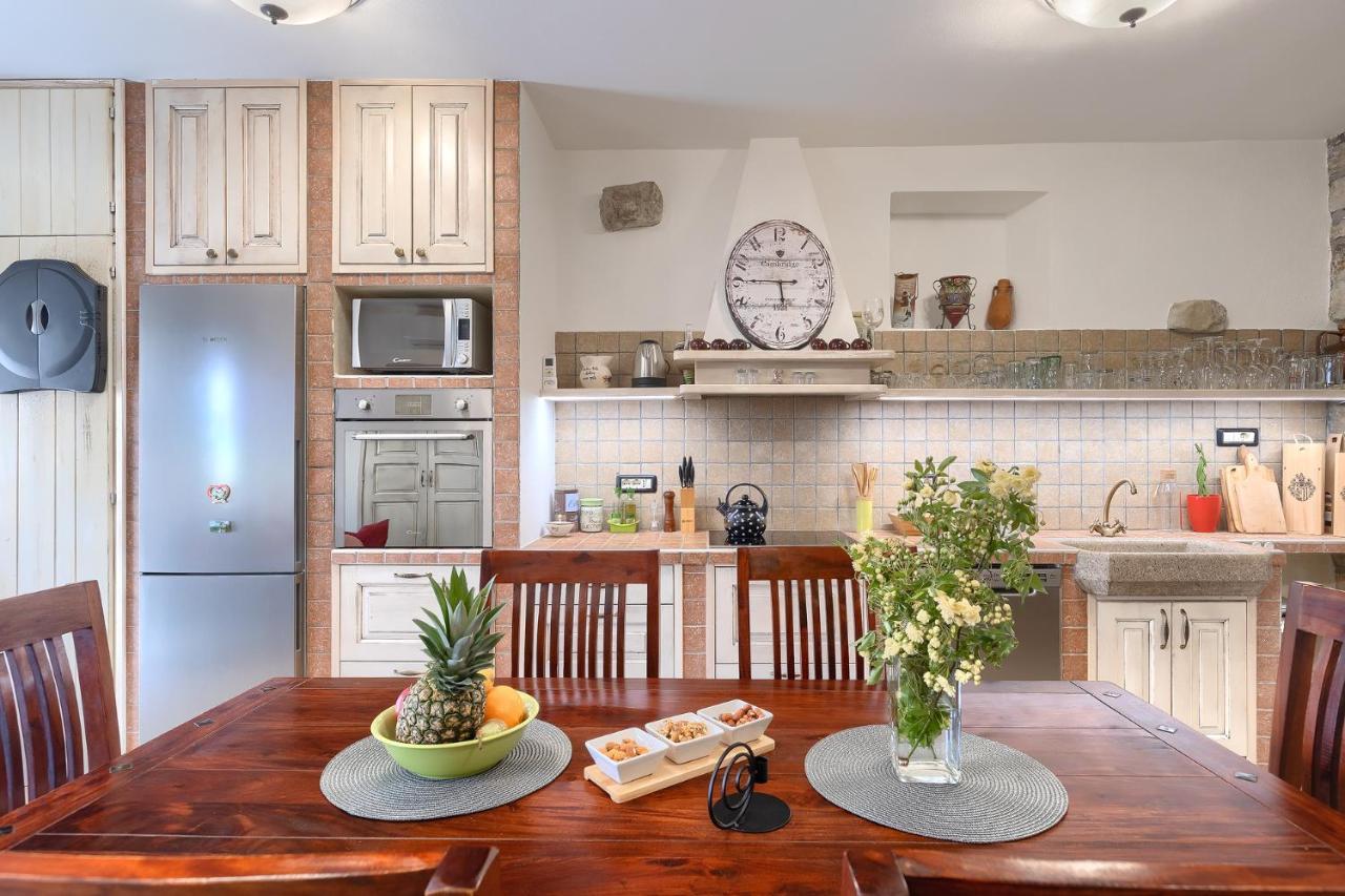 Apartman Pietro Motovun Bagian luar foto
